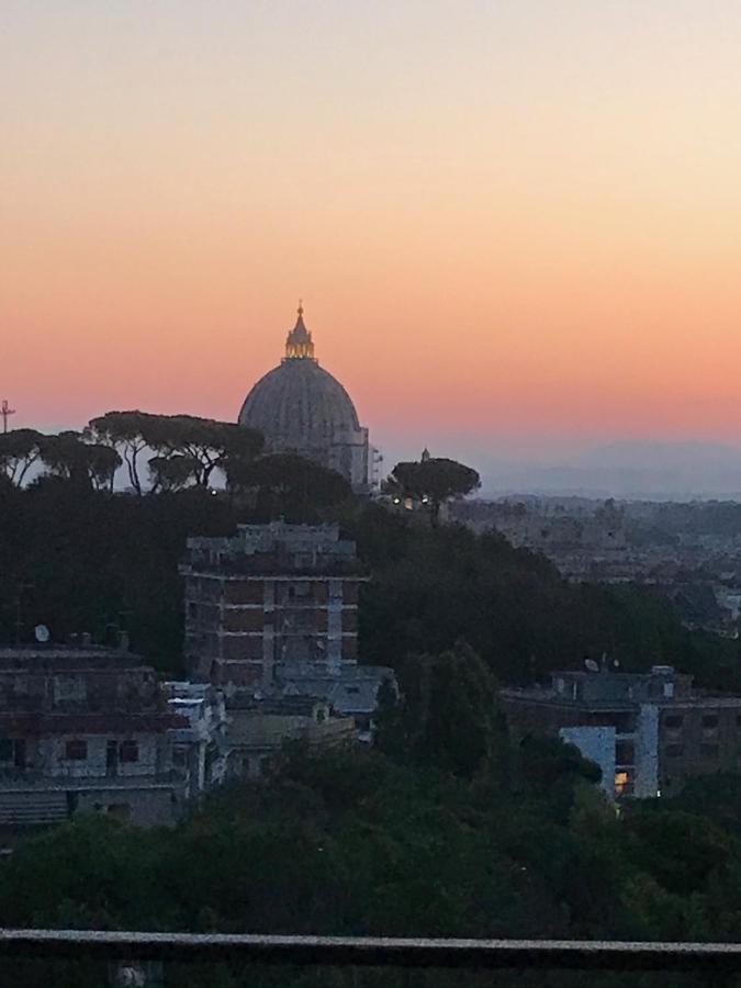 Apartmán Attico Vista San Pietro Řím Exteriér fotografie